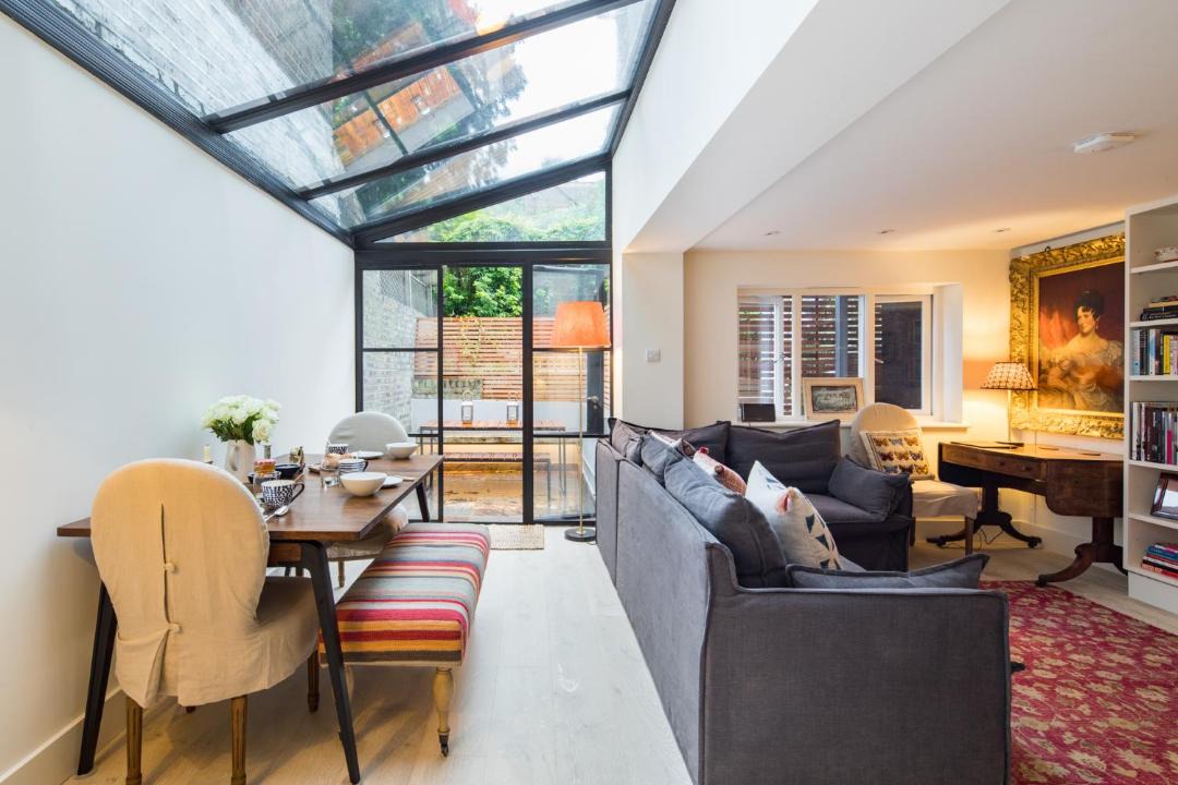 Photo of Livingroom in Kennington