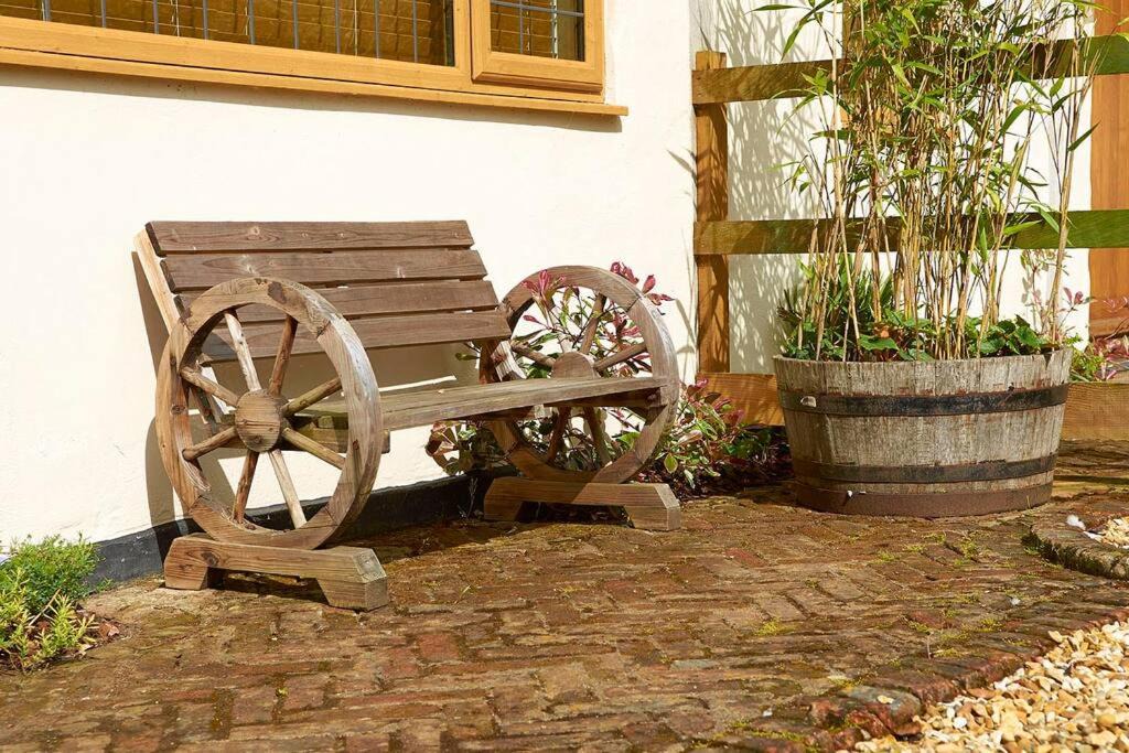 Photo of Others in Stuckton