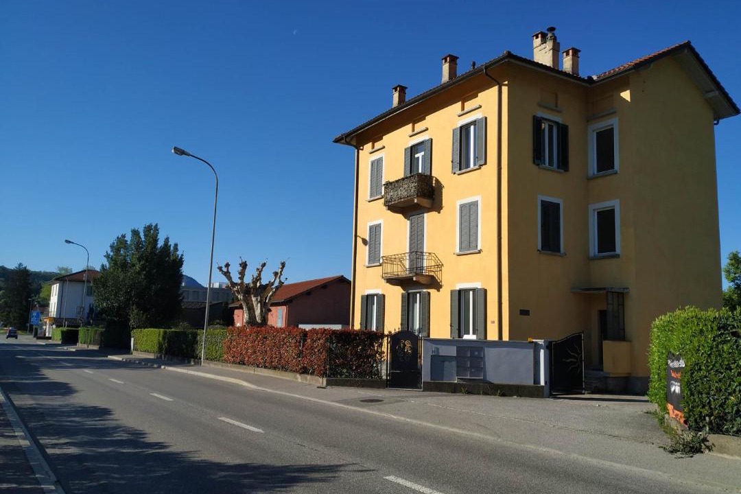 Photo of Others in Lamone