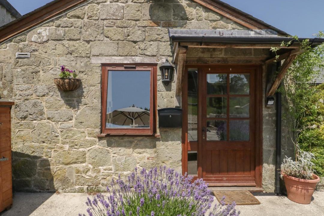 Photo of Others in Ebbesborne Wake