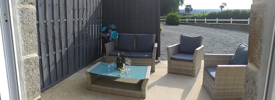Photo of Patio Balcony in Lonlay-l'Abbaye