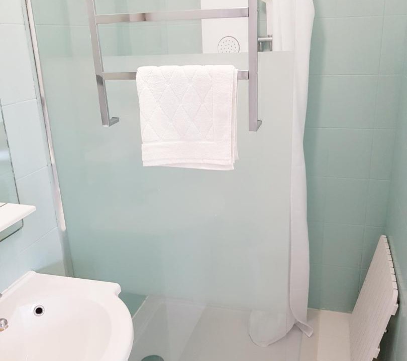 Photo of Bathroom in Villers-sur-Mer