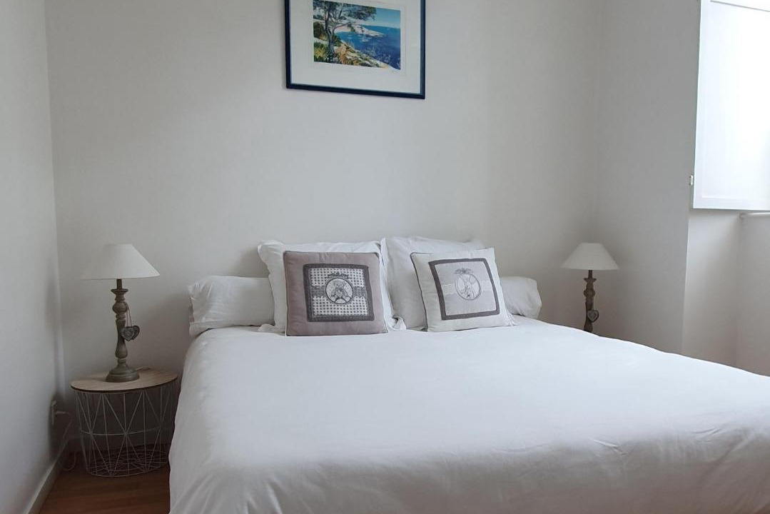 Photo of Bedroom in Dinan
