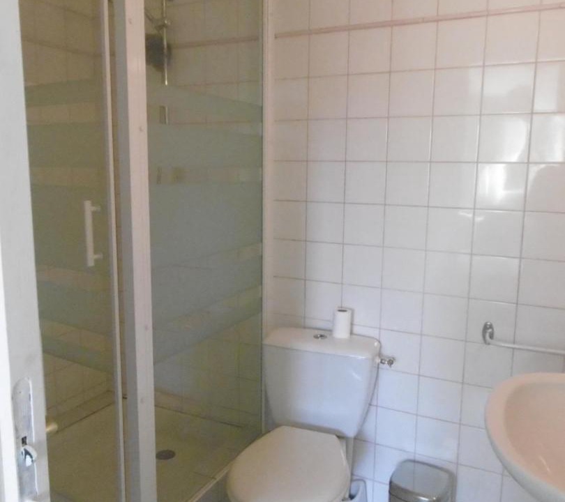 Photo of Bathroom in Gan