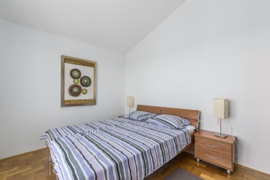 Photo of Bedroom in Karigador