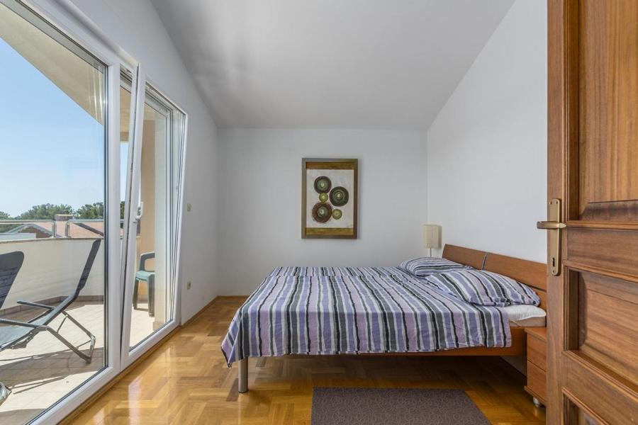 Photo of Bedroom in Karigador