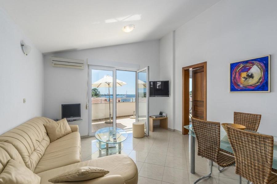 Photo of Livingroom in Karigador