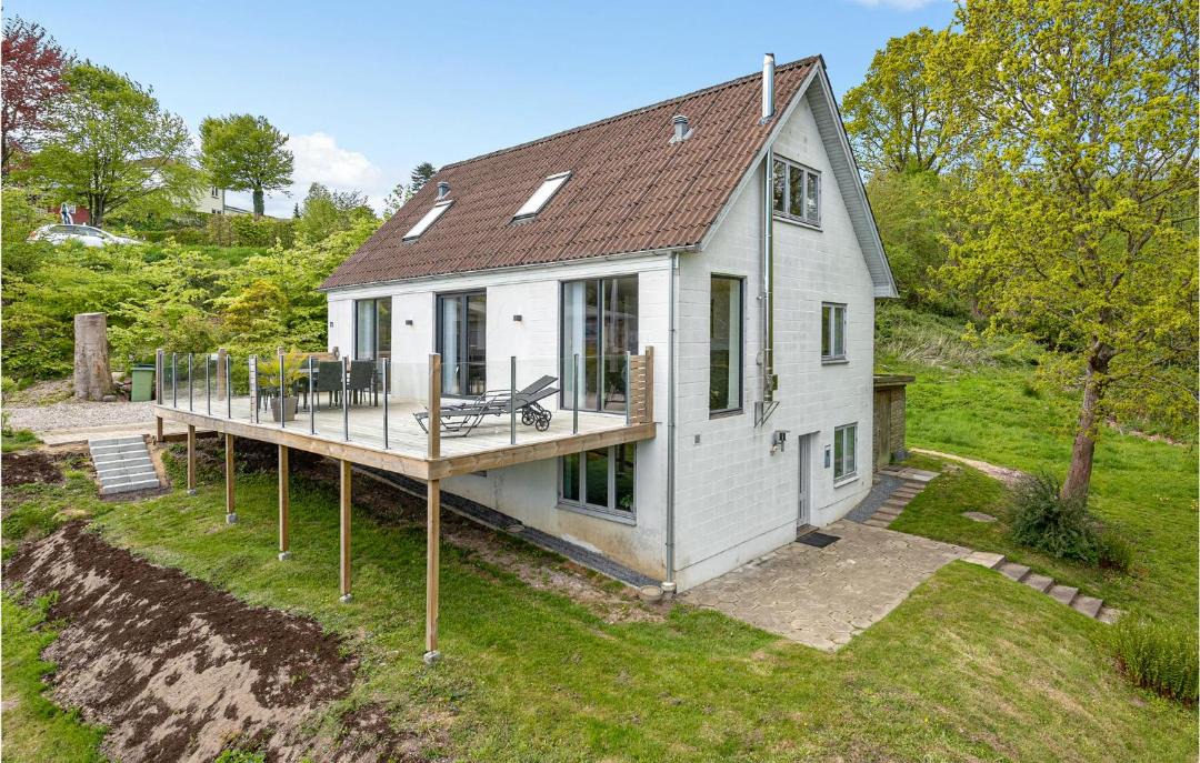 Photo of Others in Sonderhav