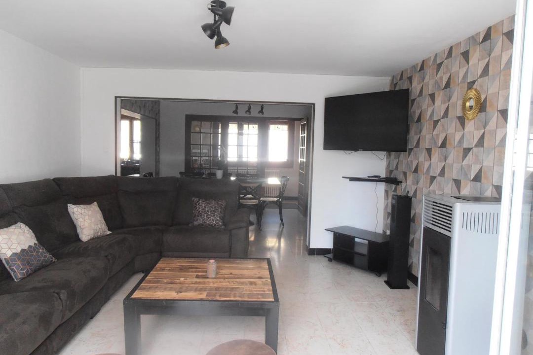 Photo of Livingroom in Maubert-Fontaine