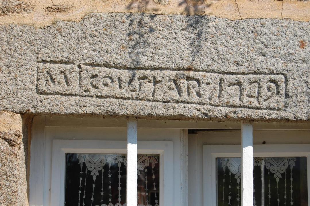 Photo of Others in Saint-Etienne-en-Cogles