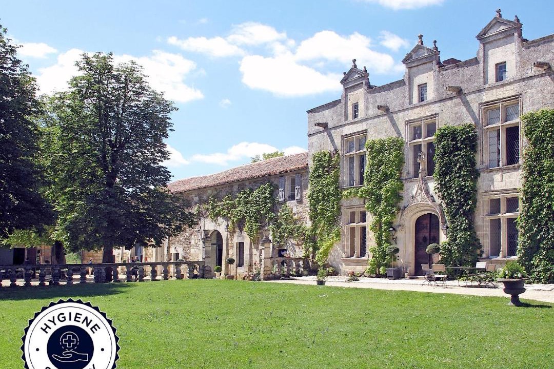 Photo of Buildings in Magnac-sur-Touvre