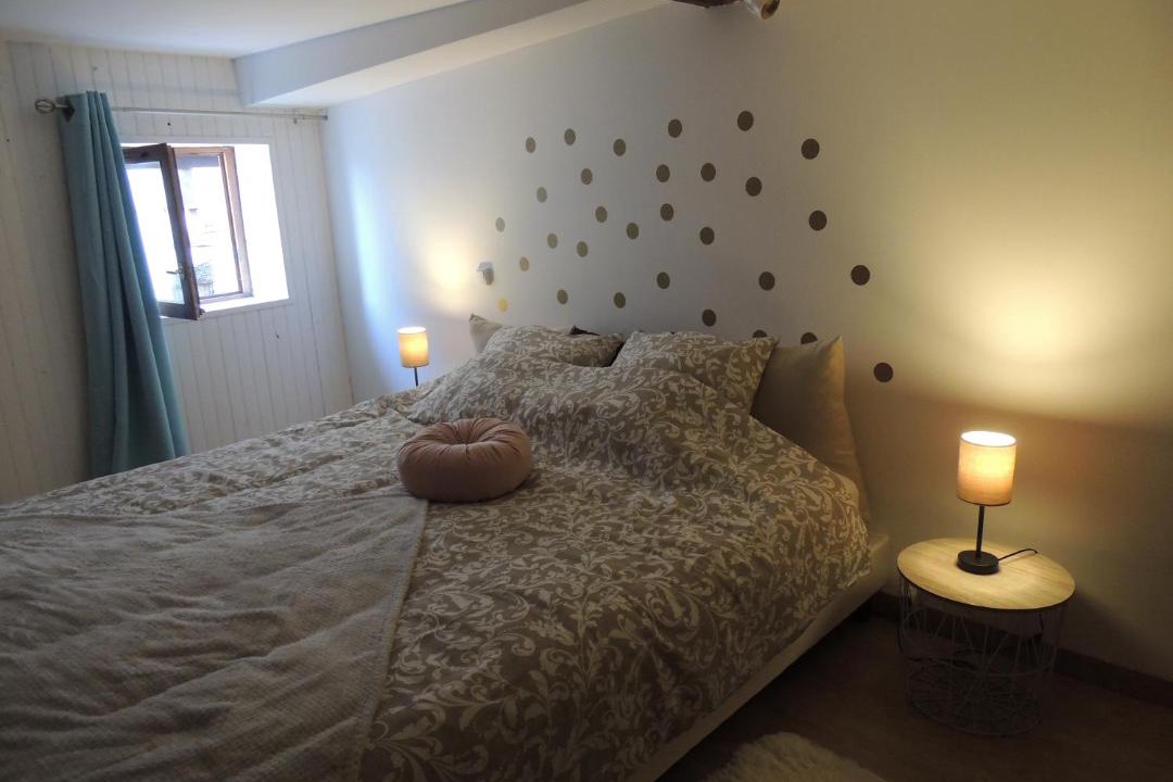 Photo of Bedroom in Chablis