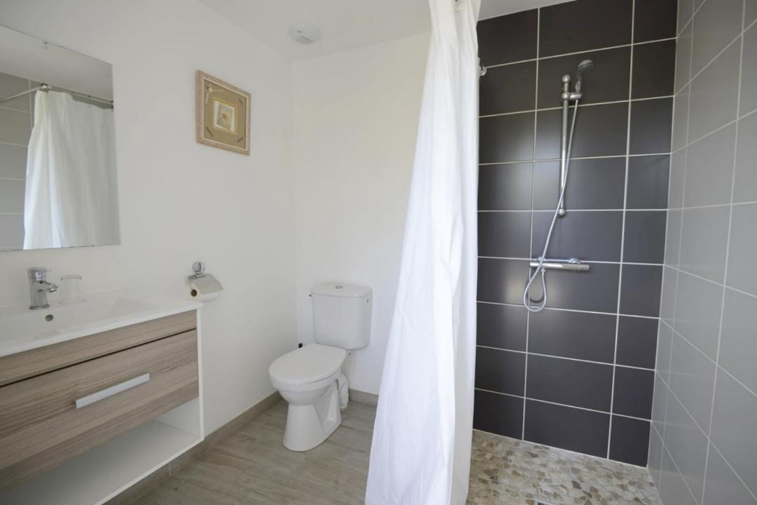 Photo of Others in Mer