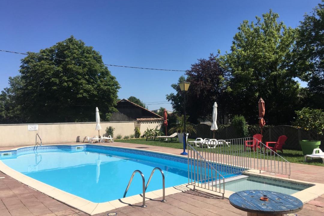 Photo of Others in Les Leves-et-Thoumeyragues