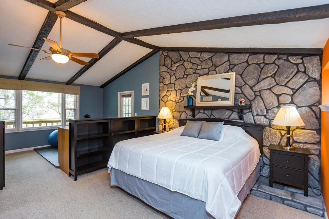 Photo of Bedroom in Bellevue