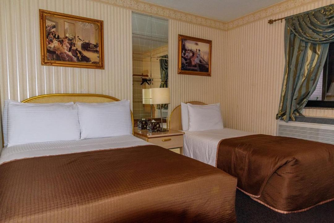 Photo of Others in Flushing Chinatown