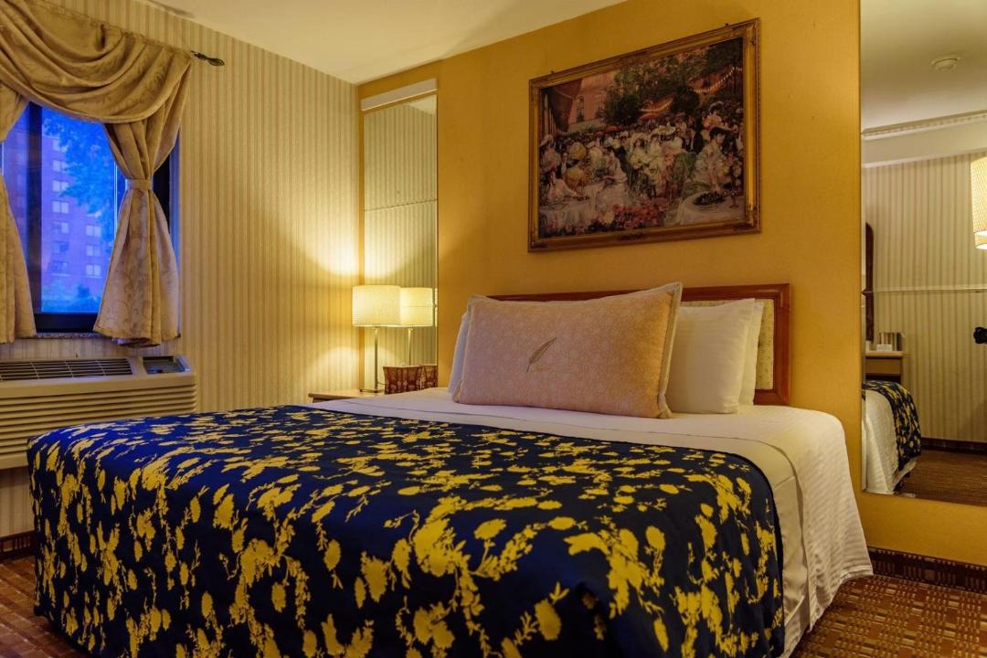 Photo of Others in Flushing Chinatown