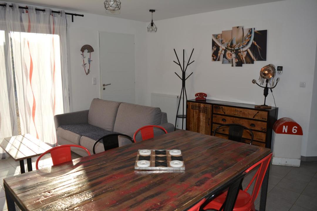 Photo of Others in Rully