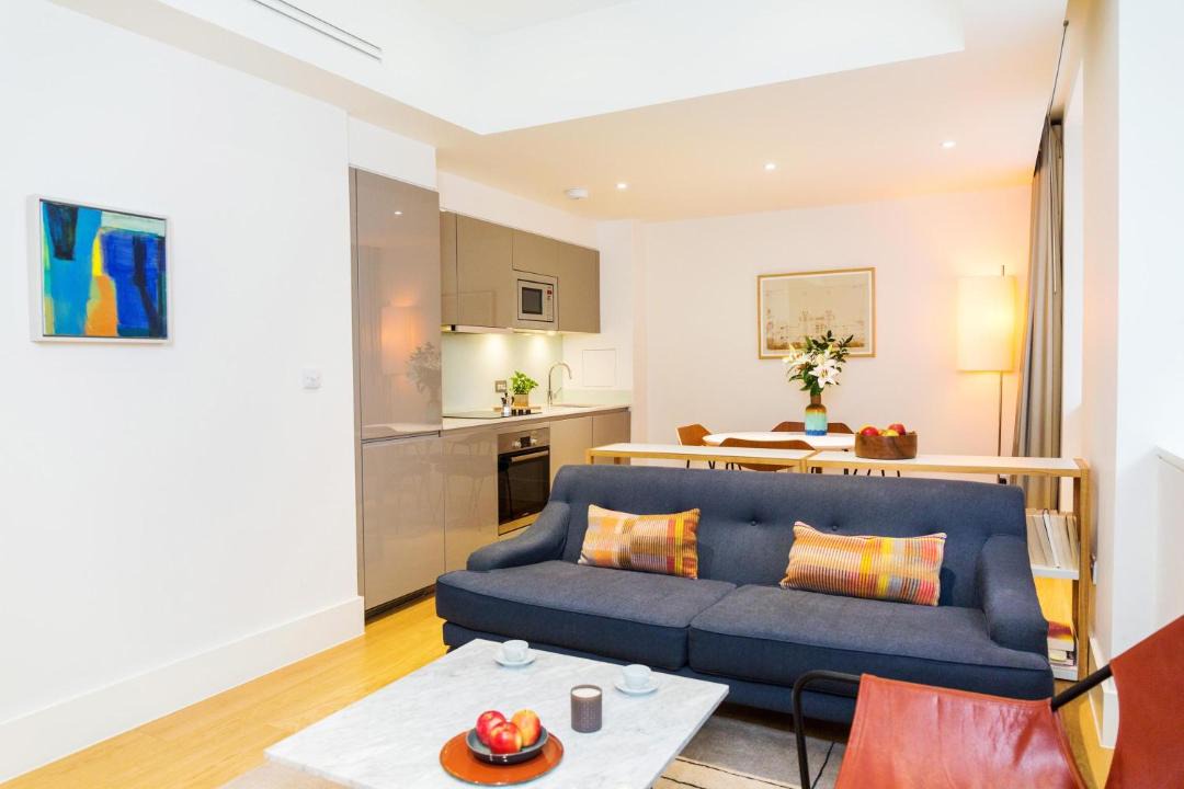 Photo of Others in Tower Hill