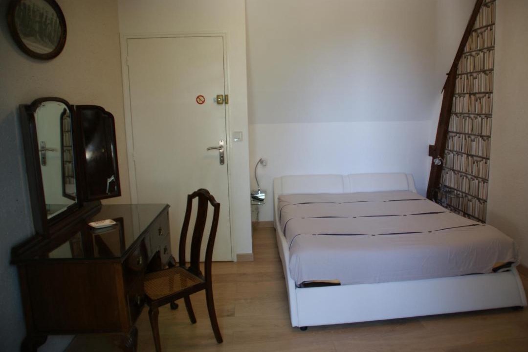 Photo of Bedroom in Esvres