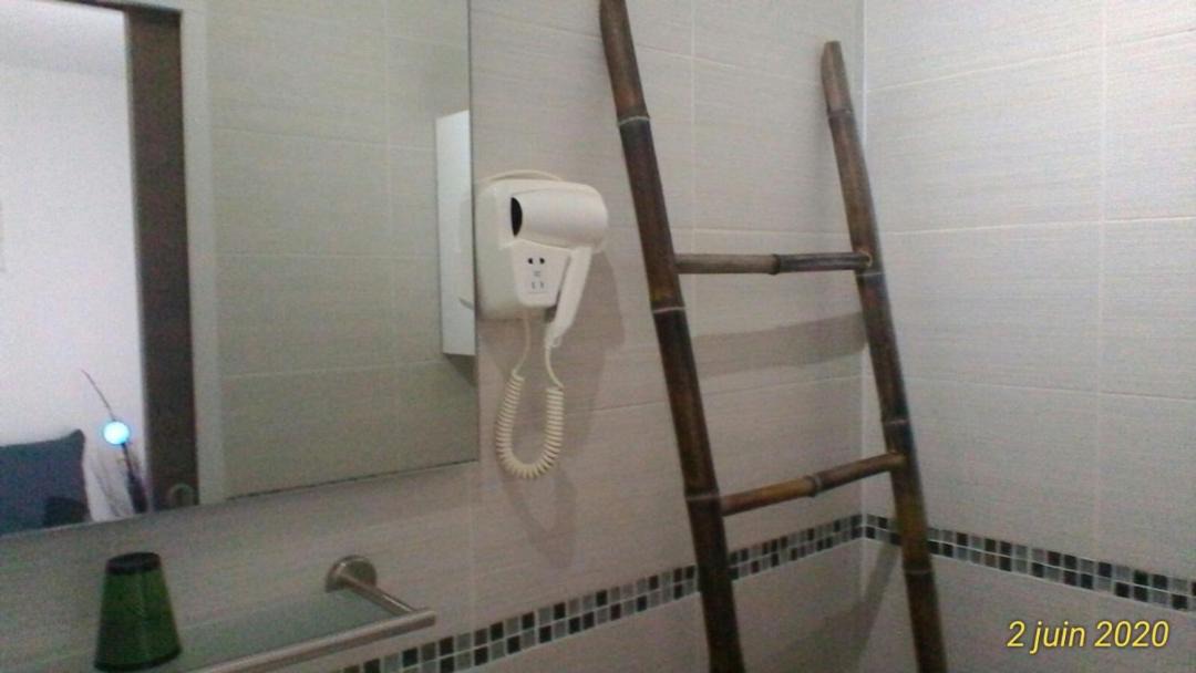 Photo of Bathroom in Saint-Pierre-du-Mont