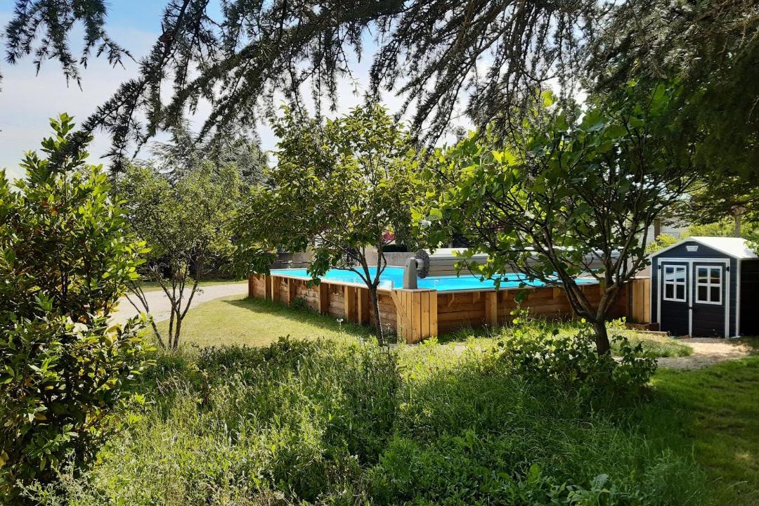 Photo of Others in Corpeau