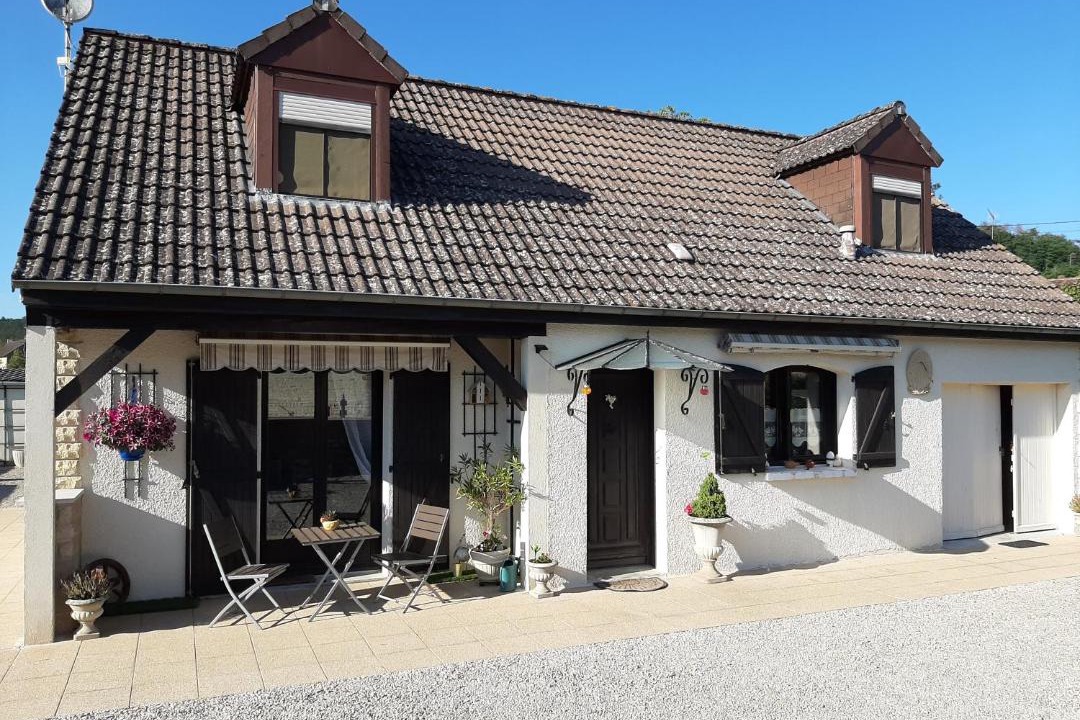 Photo of Buildings in Ancy-le-Libre