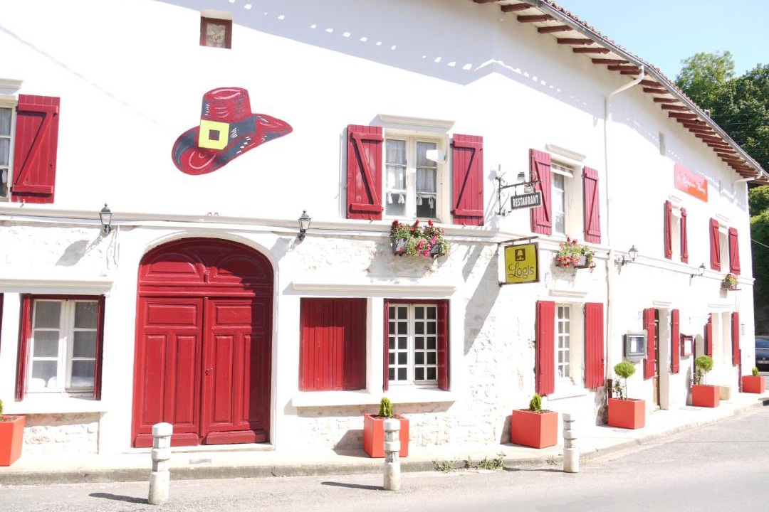 Photo of Others in Lusignan