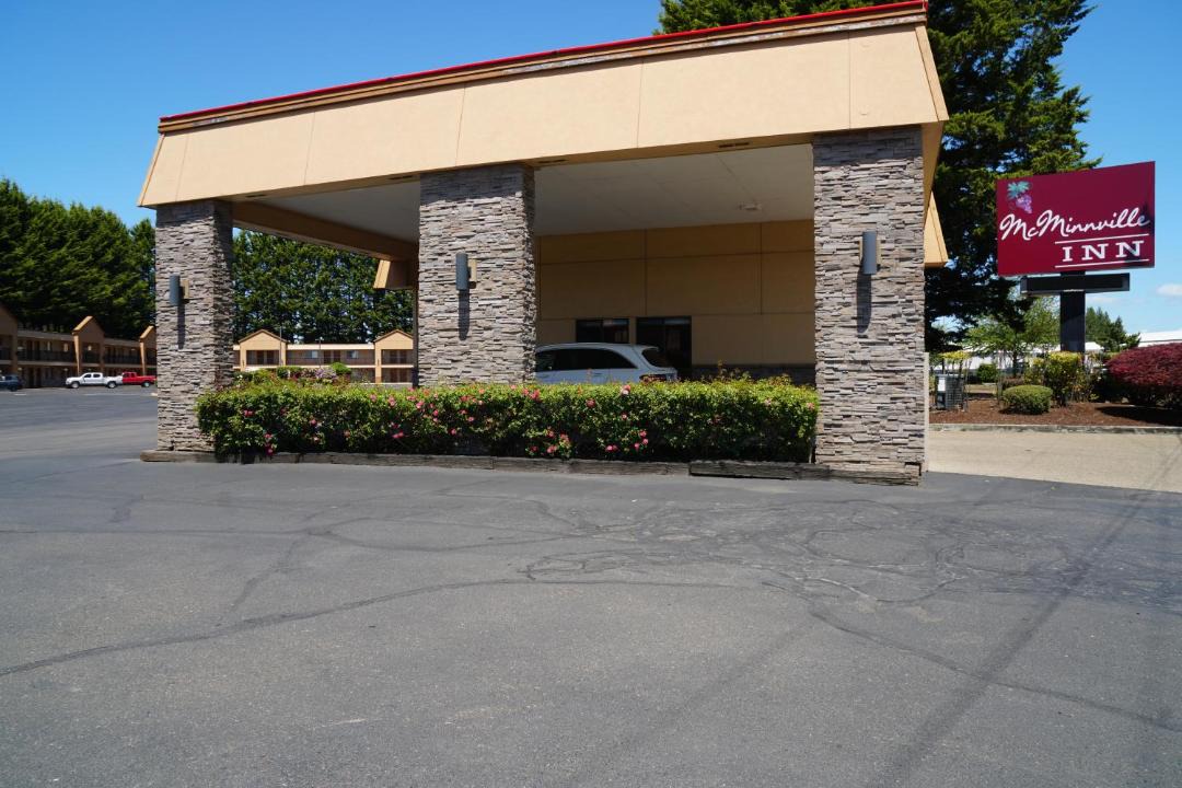 Photo of Others in McMinnville