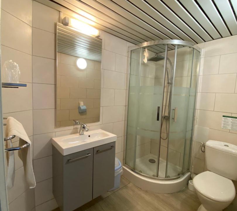 Photo of Others in Luce