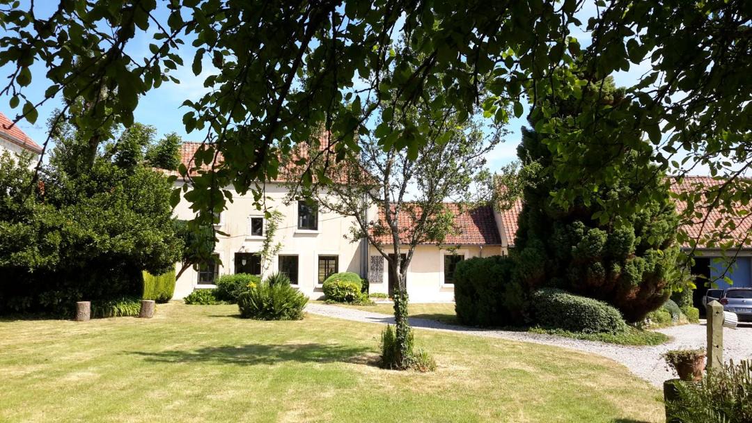 Photo of Others in Pernes-les-Boulogne