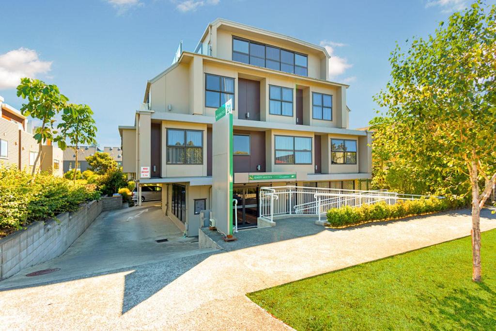 Photo of Others in Epsom