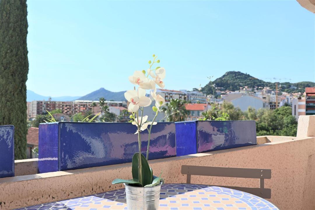 Photo of Patio Balcony in Hyeres City Centre