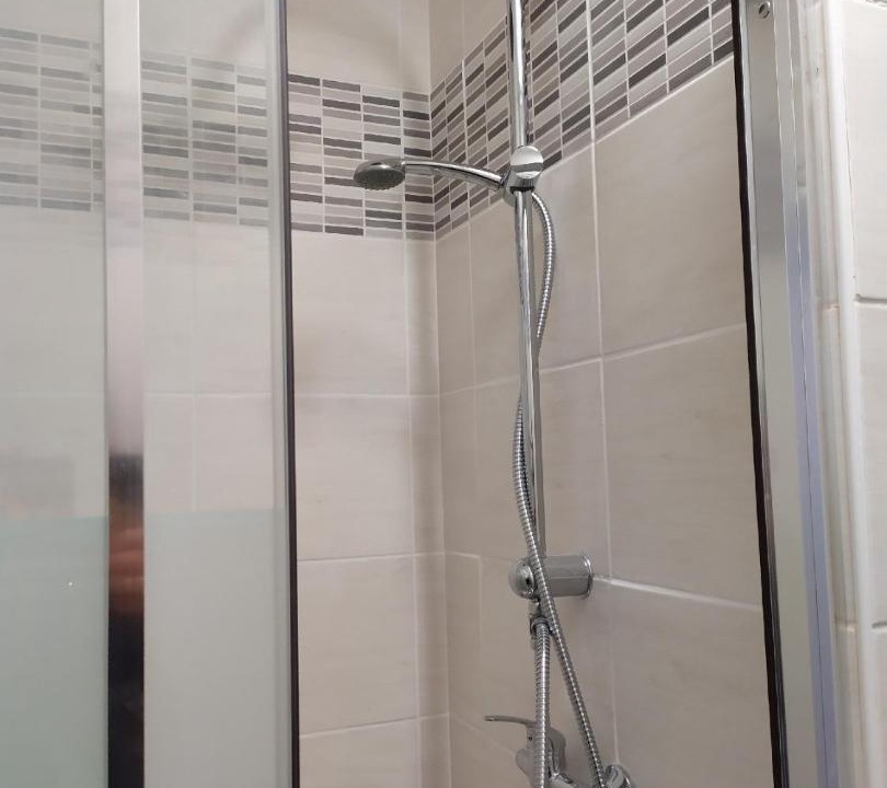 Photo of Others in Sens