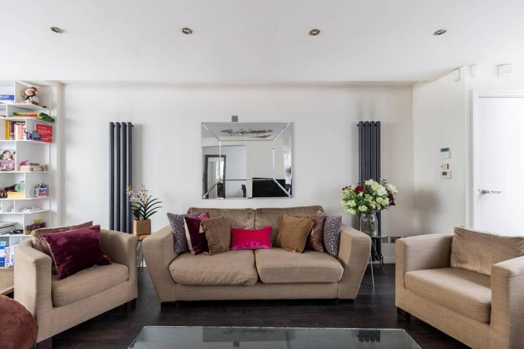 Photo of Livingroom in Knightsbridge