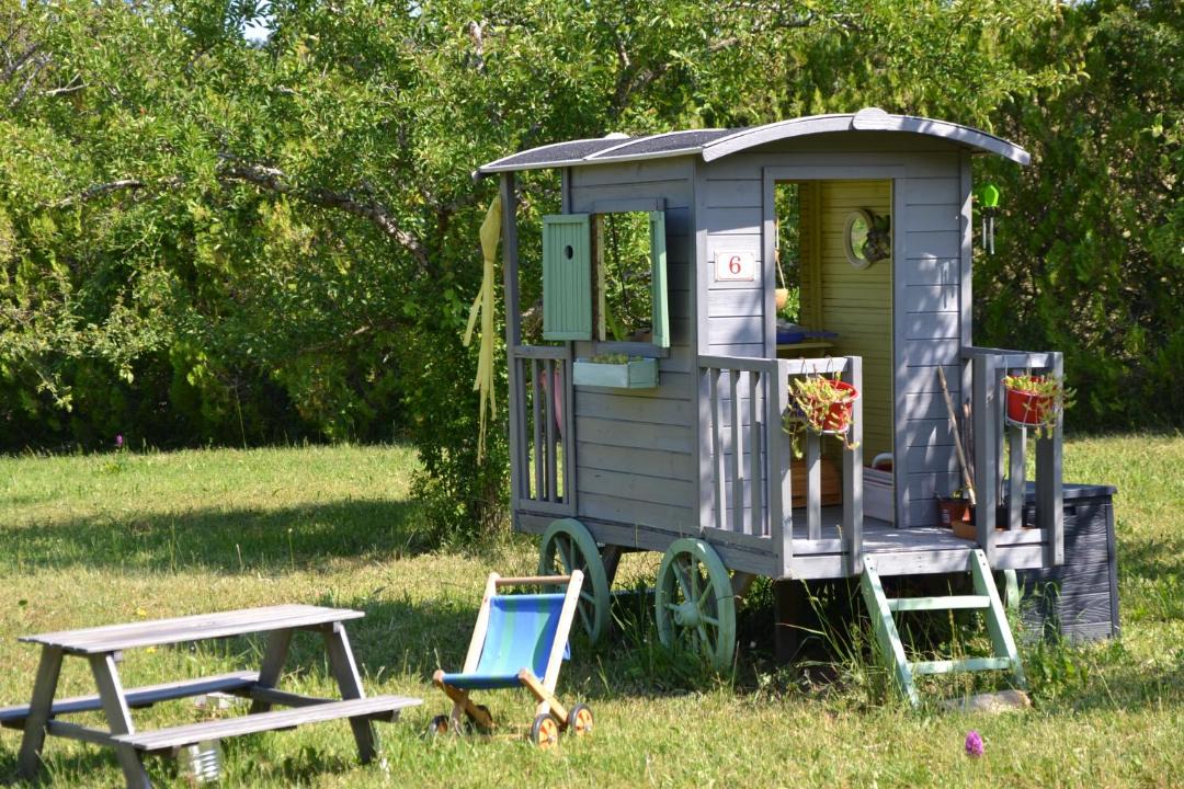 Photo of Others in Saint-Pere