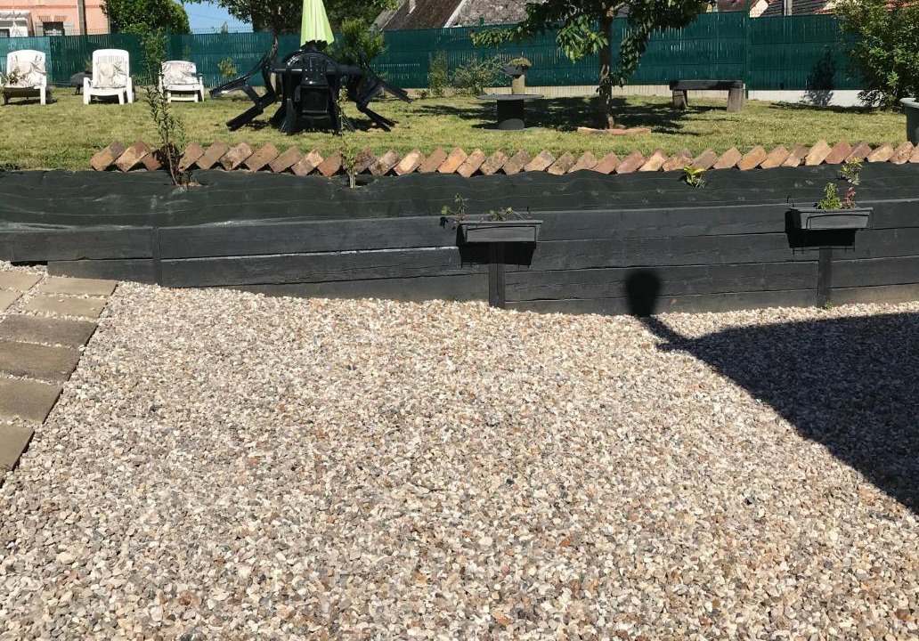 Photo of Others in Ecouis