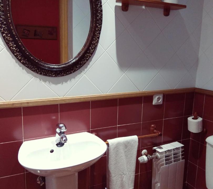 Photo of Bathroom in Regumiel de la Sierra