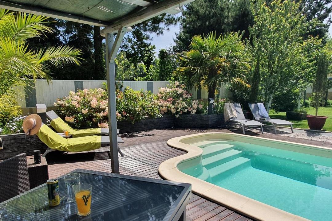 Photo of Others in Pleguien