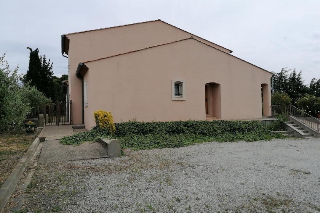 Photo of Buildings in Laure-Minervois