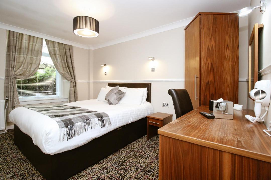 Photo of Others in Glasgow Westend