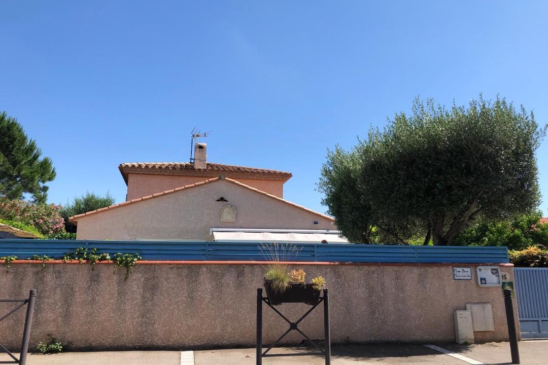 Photo of Others in Villeneuve-la-Riviere