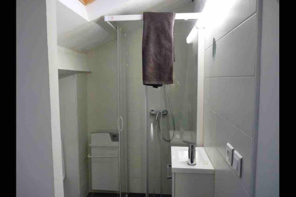 Photo of Bathroom in Cauterets