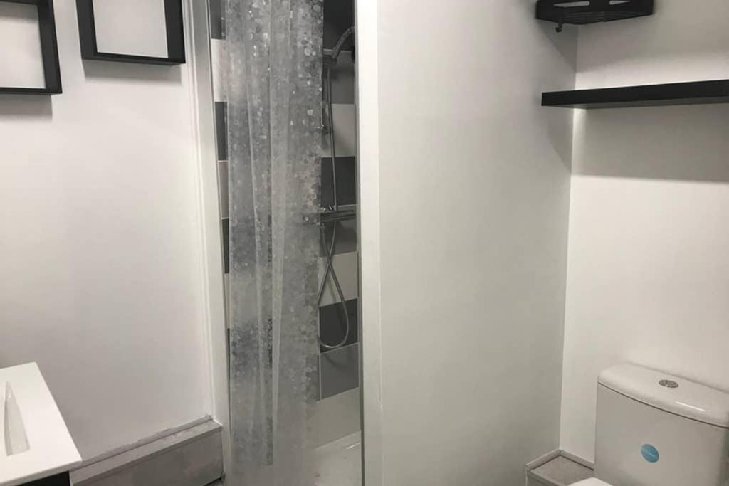 Photo of Bathroom in Lavaur