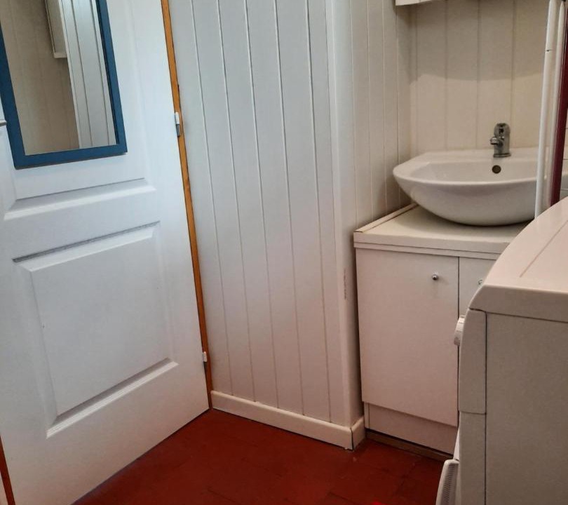 Photo of Others in Avallon