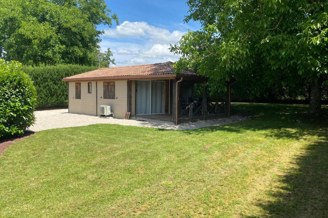 Photo of Others in Amance