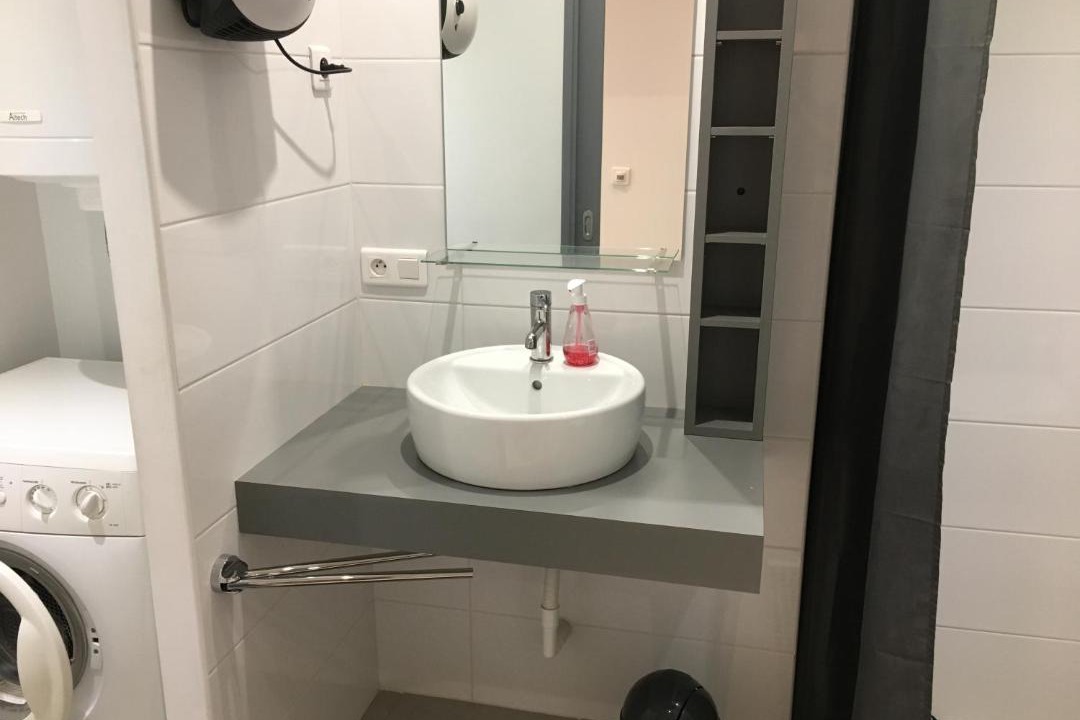 Photo of Bathroom in Lautrec