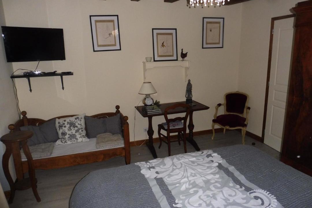 Photo of Others in Vernot