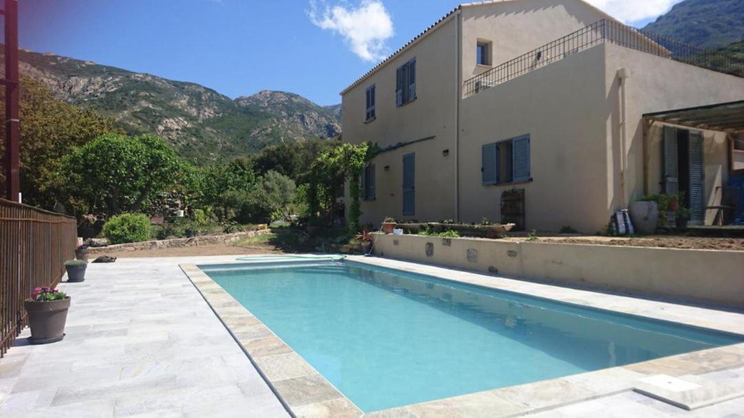 Photo of Others in Galeria