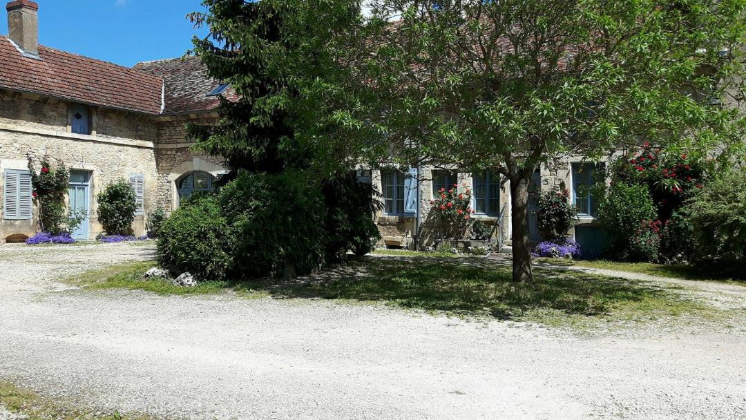 Photo of Buildings in Flavigny-sur-Ozerain